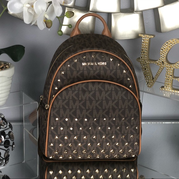 Michael Kors Handbags - Michael KorsAbbey Studded Backpack 🎒